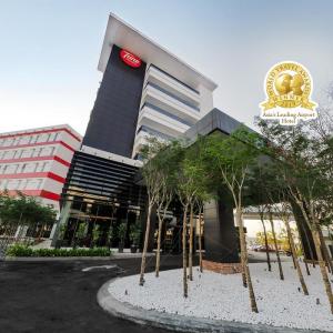 Tune Hotel KLIA-KLIA2 Airport Transit Hotel